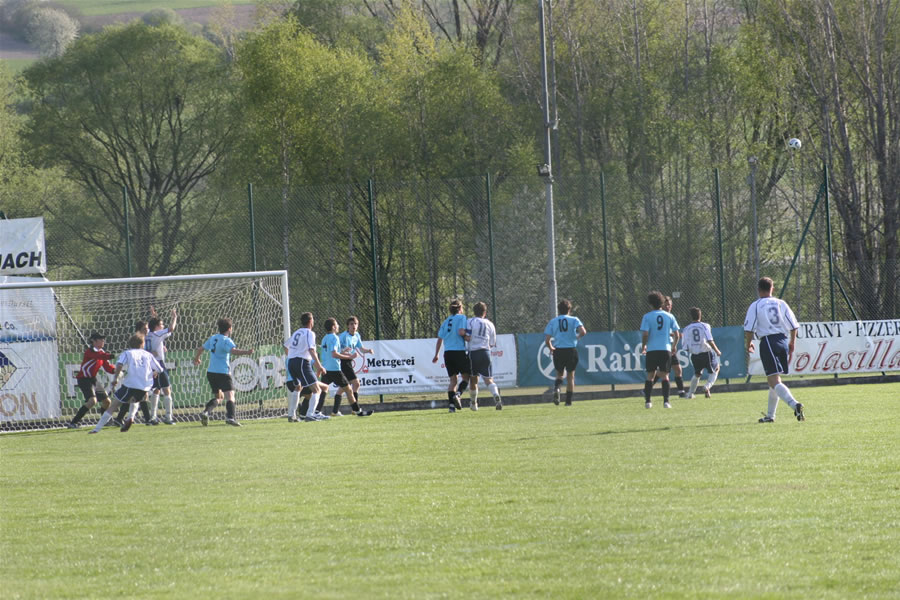 gal/20. Spieltag- SV Reischach-Teis/2007-04-21 SV Reischach - Teis 165.jpg